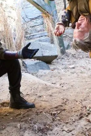 Tôi Xuyên Vào Phim Để Chiến Đấu Cho Nữ Chính Yếu Đuối